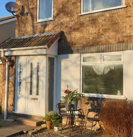 Badger's House, Willow Close, *